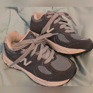 New balance Boys Shoes Size 8